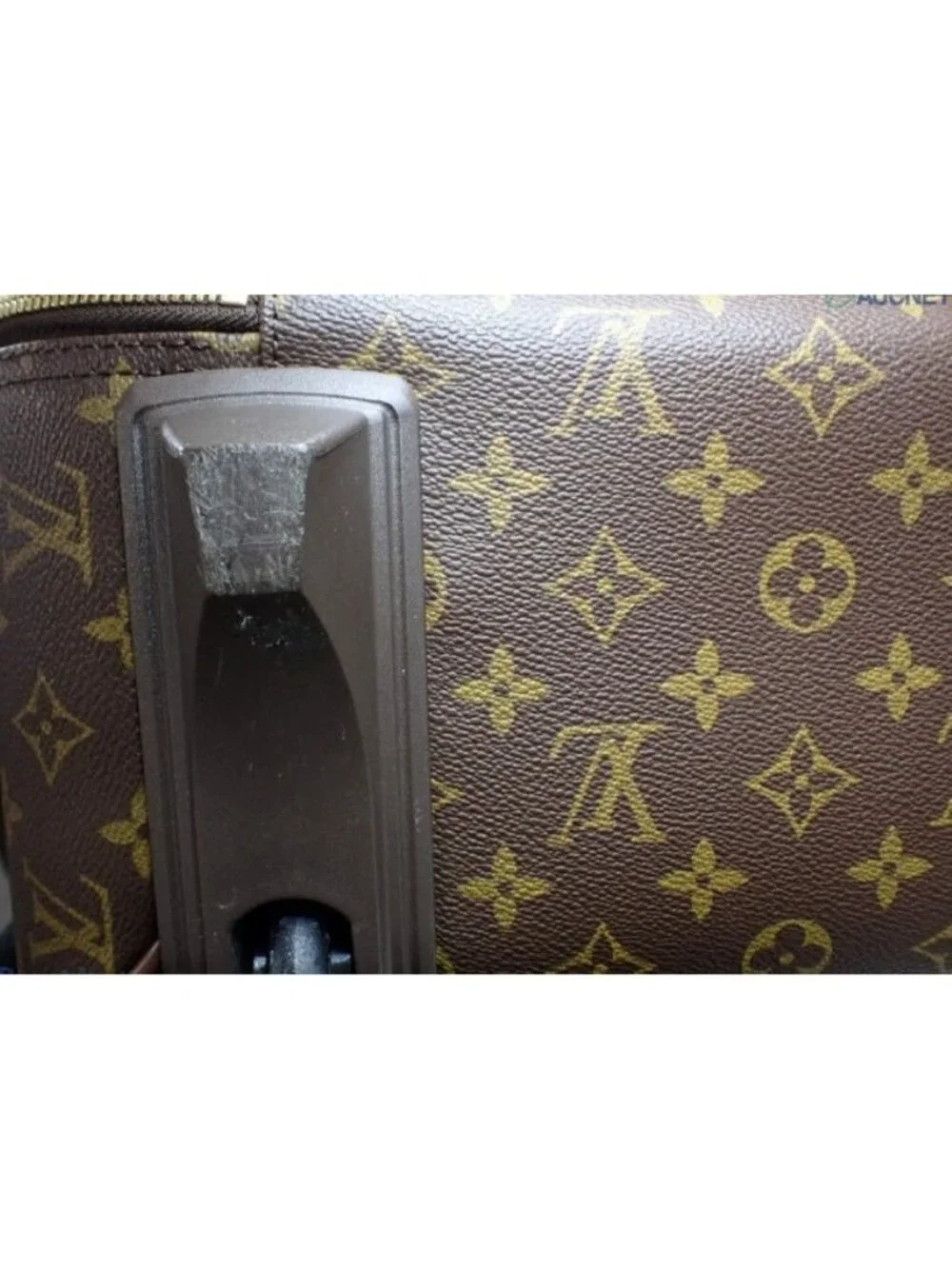 Louis Vuitton this authentic